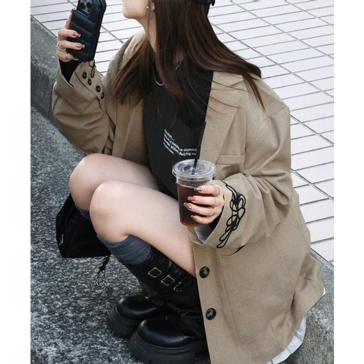 ベーシックに今っぽバランスの“余裕”をプラス。綿100％胸刺繍入りロンT | Classical Elf  | 詳細画像25 