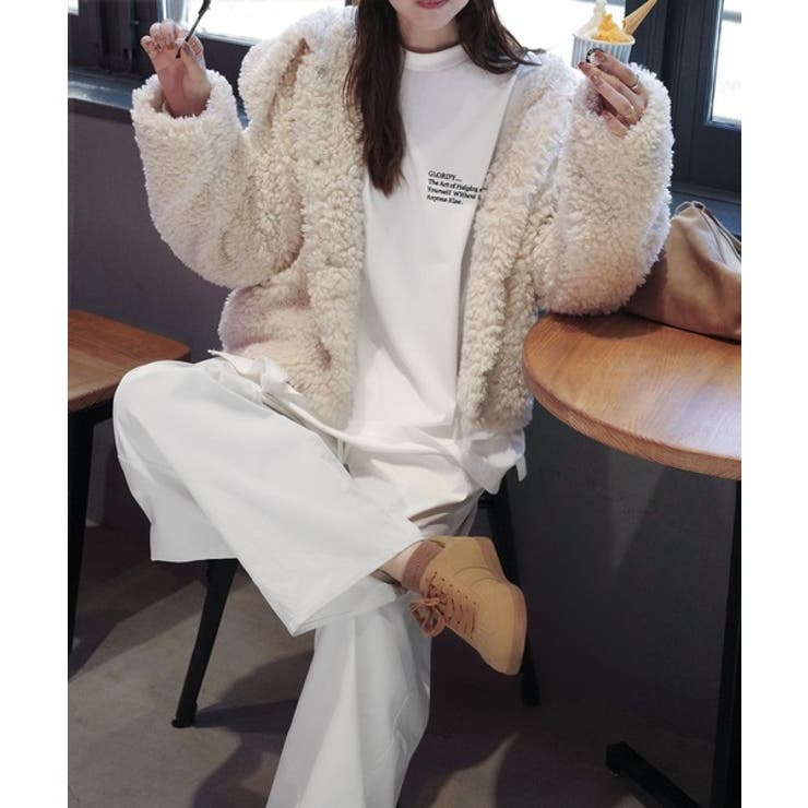 ベーシックに今っぽバランスの“余裕”をプラス。綿100％胸刺繍入りロンT | Classical Elf  | 詳細画像4 