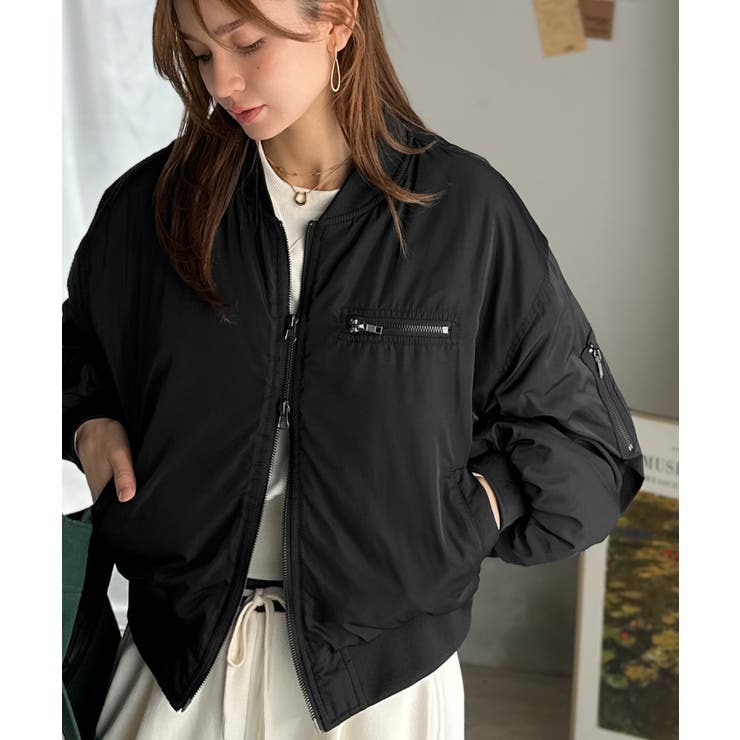 ボリューム感と軽やかさを両立。中綿入りボリュームスリーブMA 1 | Classical Elf  | 詳細画像5 