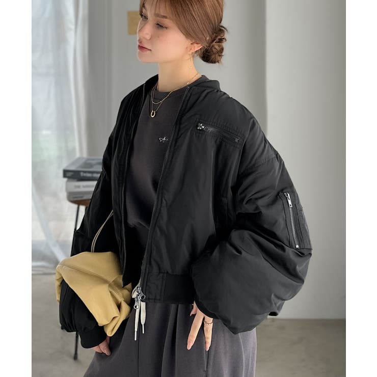 ボリューム感と軽やかさを両立。中綿入りボリュームスリーブMA 1 | Classical Elf  | 詳細画像7 