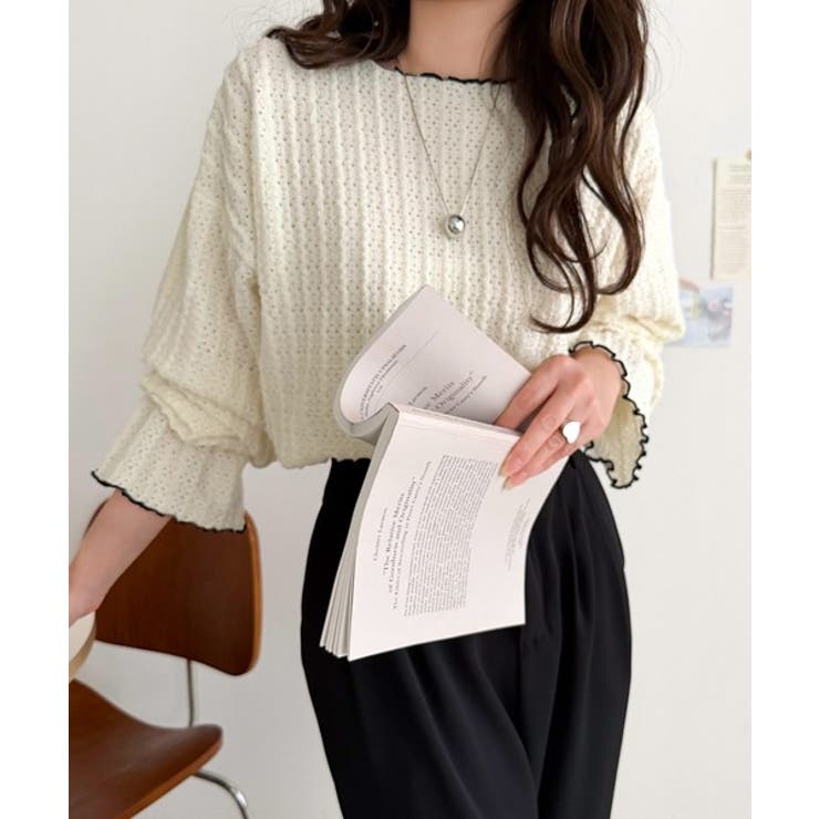 甘すぎない、透け感フェミニン。透かし編みキャンディスリーブ配色メロウトップス | Classical Elf  | 詳細画像8 