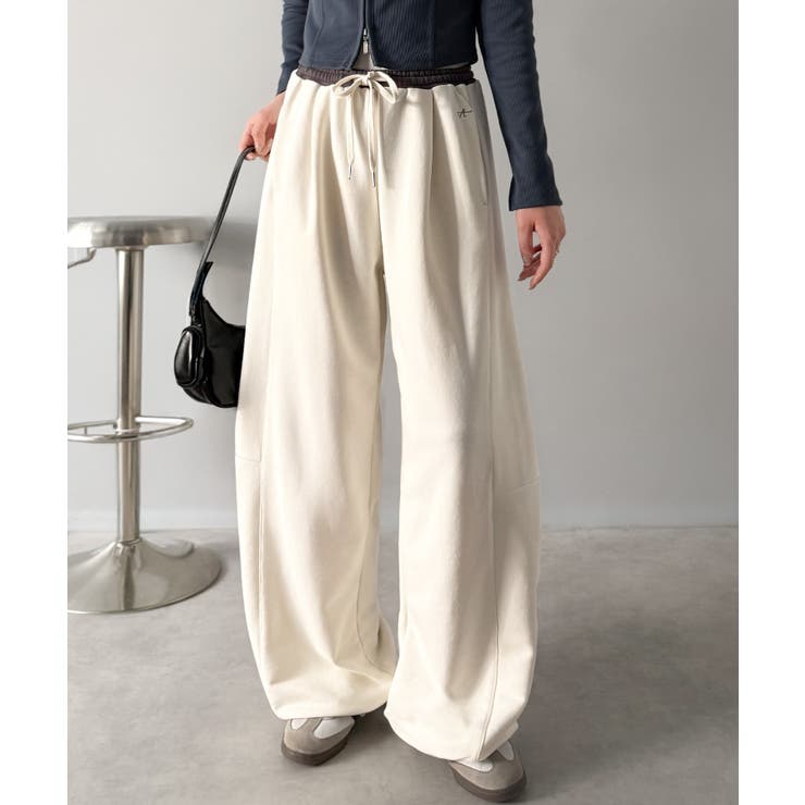 履くだけで“美脚バランス”完成！配色ウエストで差がつく、裏毛スウェットカーブパン… | Classical Elf  | 詳細画像13 