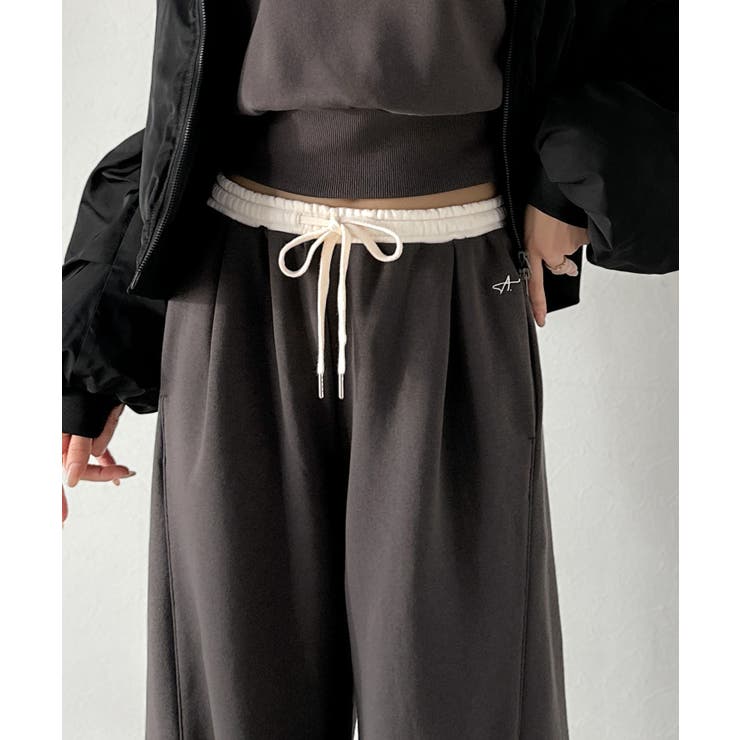 履くだけで“美脚バランス”完成！配色ウエストで差がつく、裏毛スウェットカーブパン… | Classical Elf  | 詳細画像20 