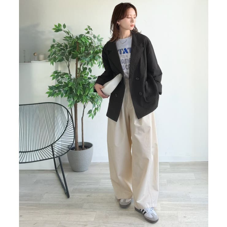 さらっと羽織る、立体の表情。サッカー素材ダブルテーラードジャケット（長袖） | Classical Elf  | 詳細画像24 