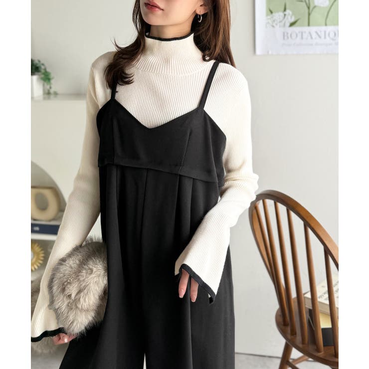 ブラック | やさしさ香る秋冬レイヤード。キャミデザインワイドサロペットパンツ | Classical Elf 