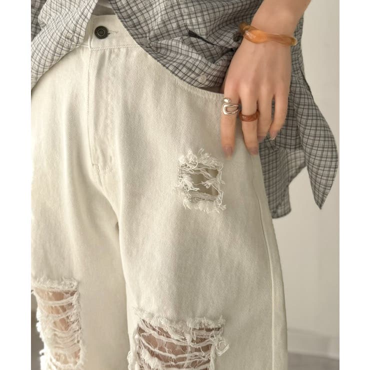 レースにキュン！ラフに攻めて。綿100％ レース付きダメージデニムカーブパンツ | Classical Elf  | 詳細画像25 