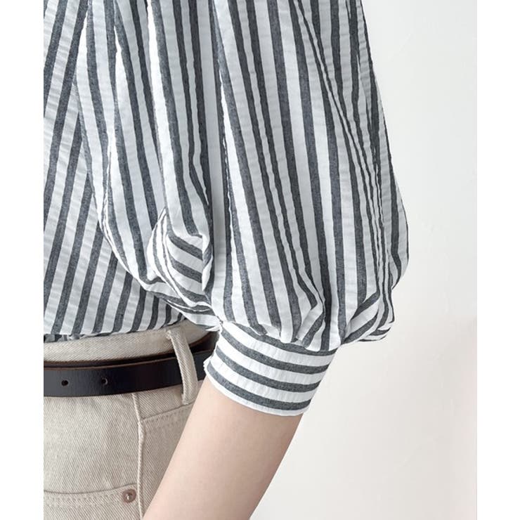 爽やかふんわりテイスト。タック入りボリュームスリーブ胸刺繍サッカーシャツ | Classical Elf  | 詳細画像21 