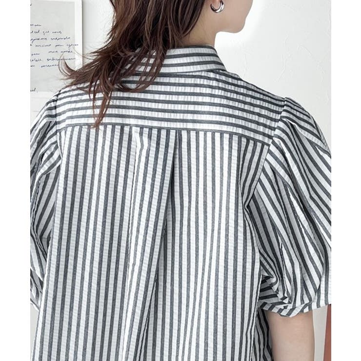 爽やかふんわりテイスト。タック入りボリュームスリーブ胸刺繍サッカーシャツ | Classical Elf  | 詳細画像23 