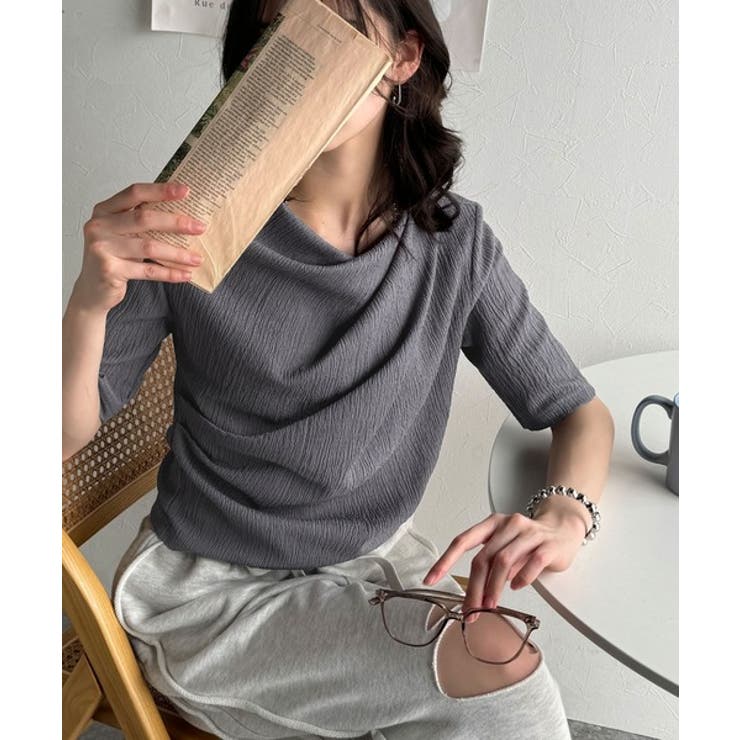 女性らしさ格上げ。ハーフスリーブアシメドレープカットソー | Classical Elf  | 詳細画像16 