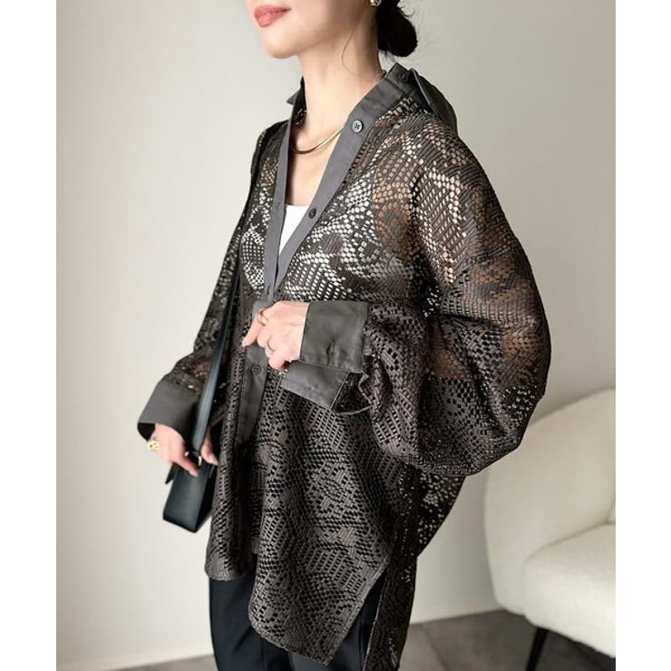 上品な透け感×大人カジュアル。レースオーバーサイズシャツブラウス（長袖） | Classical Elf  | 詳細画像25 