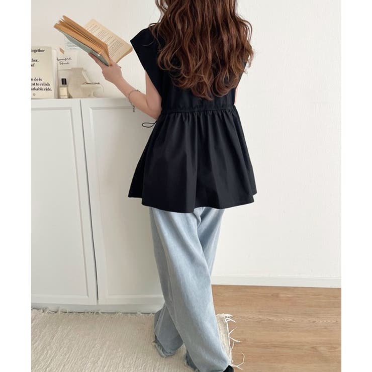 1枚でサマになるキレイめカジュアル。無地異素材ドッキングペプラムショートフレンチ… | Classical Elf  | 詳細画像12 