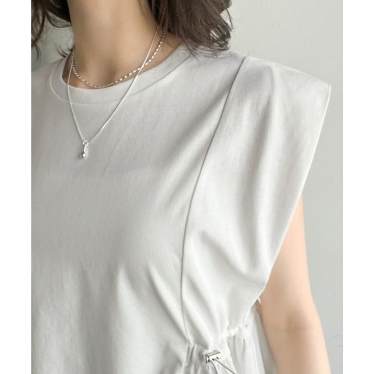 1枚でサマになるキレイめカジュアル。無地異素材ドッキングペプラムショートフレンチ… | Classical Elf  | 詳細画像37 