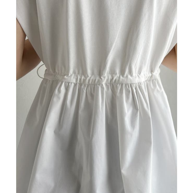 1枚でサマになるキレイめカジュアル。無地異素材ドッキングペプラムショートフレンチ… | Classical Elf  | 詳細画像43 