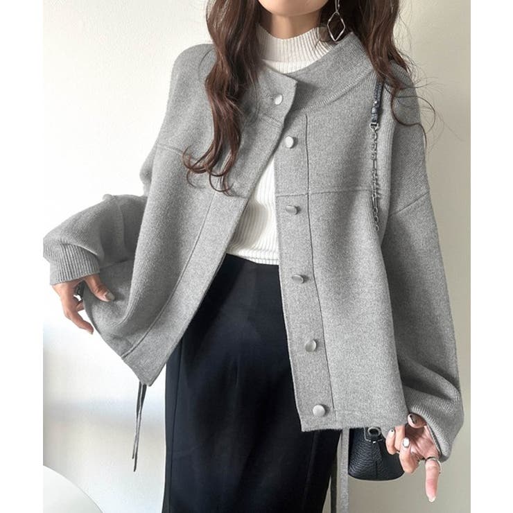 シンプルで洗練されたデザインが魅力！サイドドロスト比翼ニット