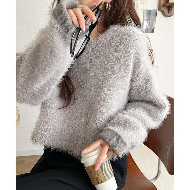 ふんわりとした優しい風合いが魅力的。前後2wayWフェイスフェザー