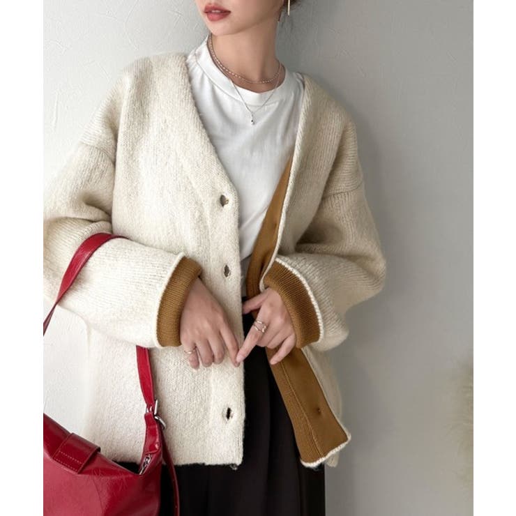 アイボリー | 袖先から薫る。こなれ感たっぷりのこっくり配色。Wフェイス裏配色Vネックカーディガ… | Classical Elf 