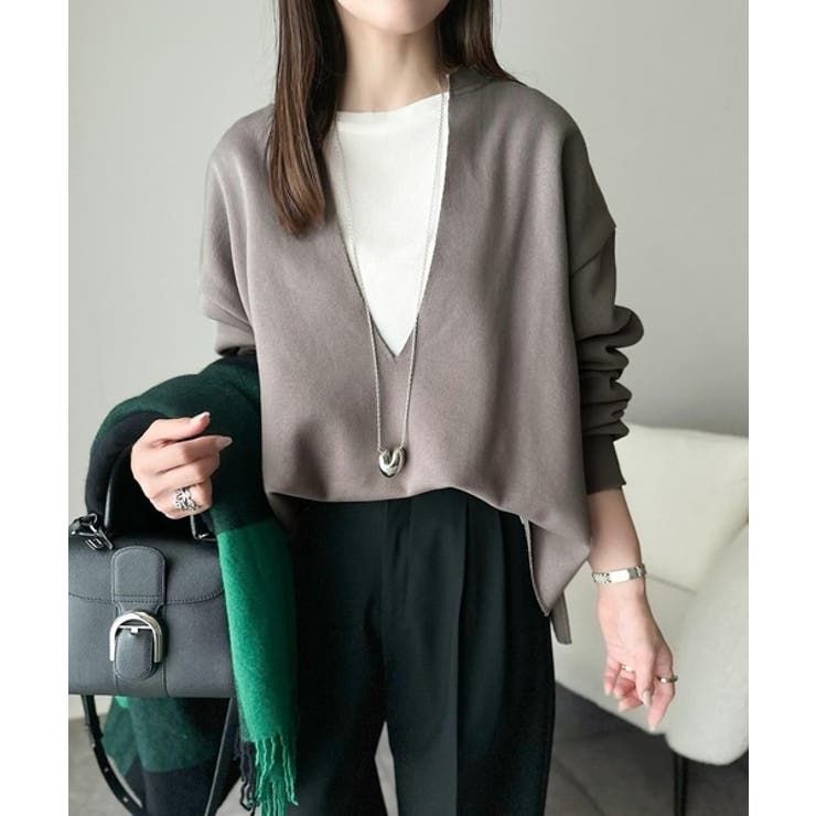 暖かさもこなれ感も、一枚で“洒落見え”。深Vネック裏起毛プルオーバー（長袖） | Classical Elf  | 詳細画像32 