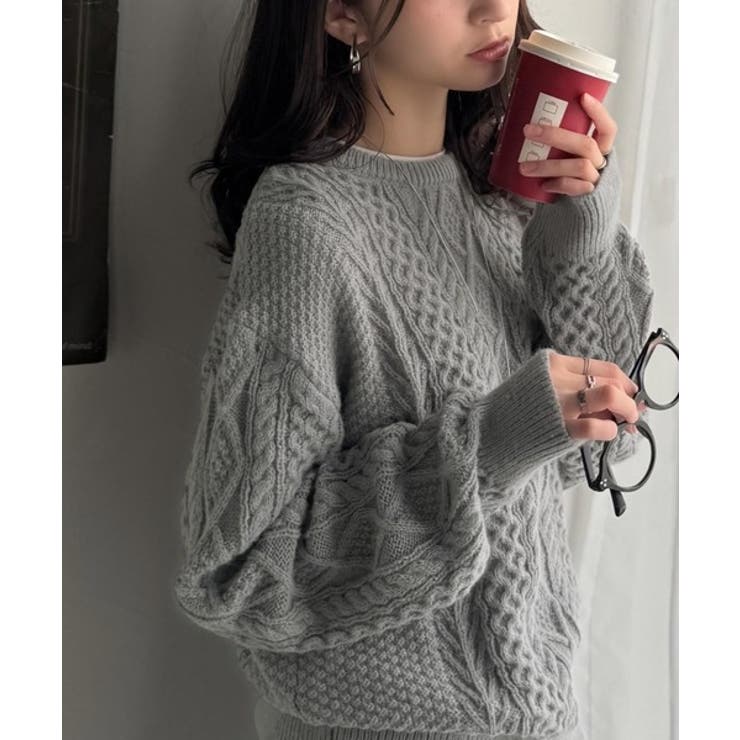 Lisette カシミヤ混ハイネックケーブルアランニット Lisette カシミヤ混ハイネックケーブルアランニット Lisette カシミヤ