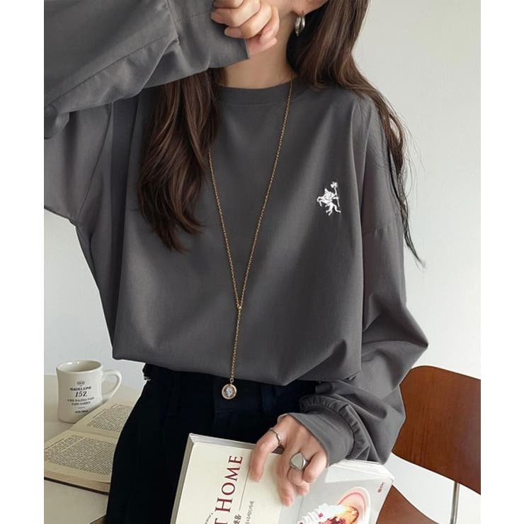 チャコール | 後ろ姿も、抜かりなく。胸刺繍 シルケット素材 ゆったりシルエット | Classical Elf 