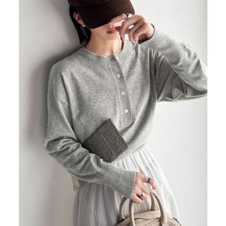 ニットのぬくもりに、少しのアクセント。前後2wayヘンリーネックニットプルオーバ… | Classical Elf  | 詳細画像32 