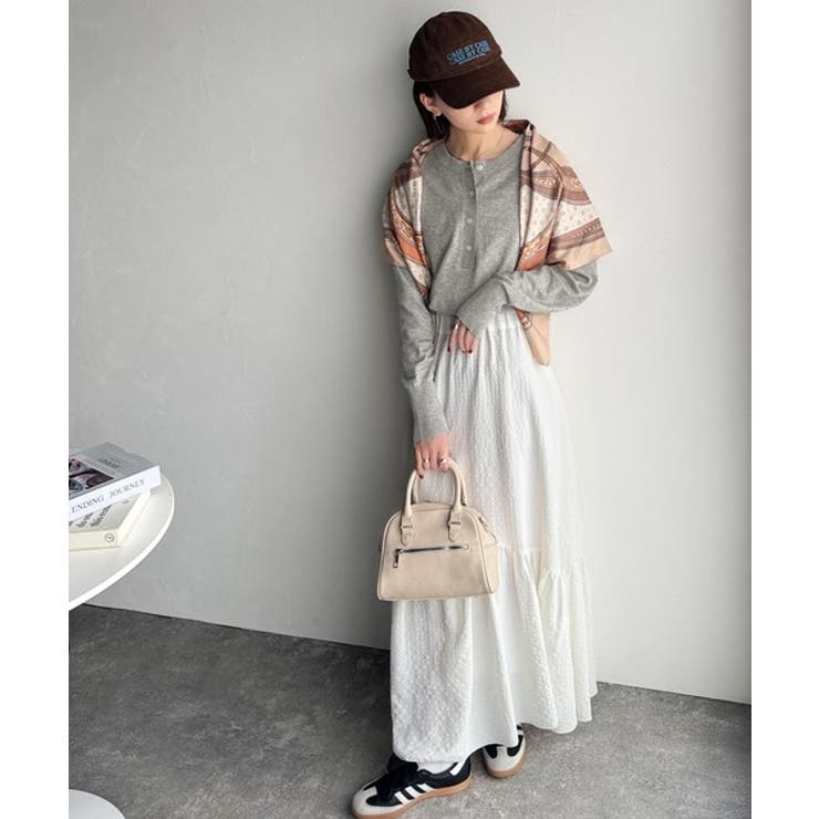 ニットのぬくもりに、少しのアクセント。前後2wayヘンリーネックニットプルオーバ… | Classical Elf  | 詳細画像33 