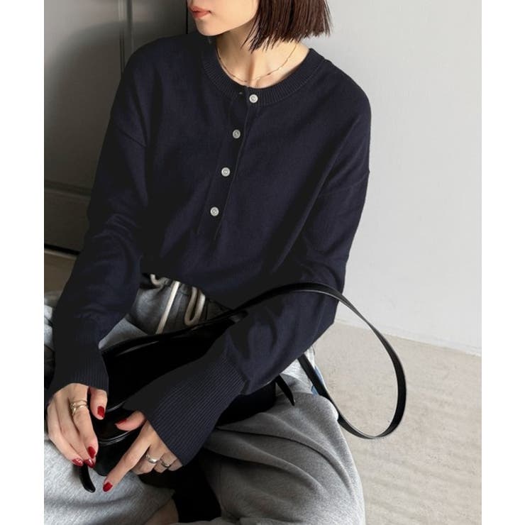 ネイビー | ニットのぬくもりに、少しのアクセント。前後2wayヘンリーネックニットプルオーバ… | Classical Elf 