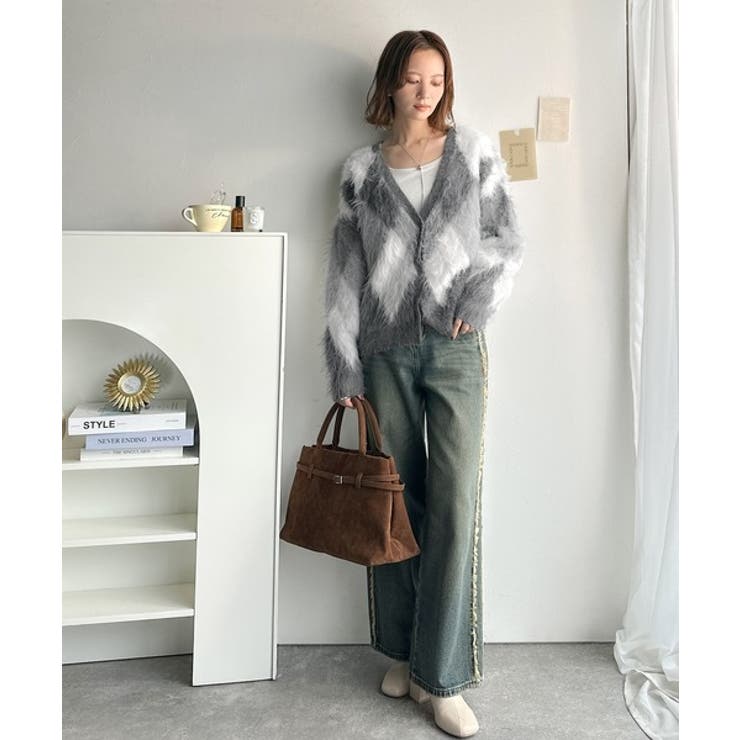 羽織るだけで旬顔＆スタイルアップを叶える◎長起毛アーガイルカーディガン | Classical Elf  | 詳細画像15 