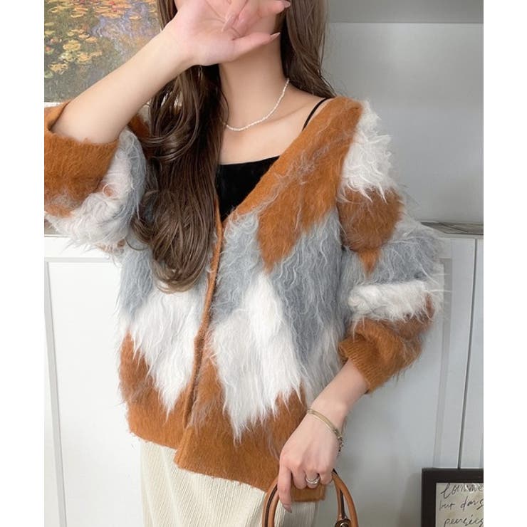 羽織るだけで旬顔＆スタイルアップを叶える◎長起毛アーガイルカーディガン | Classical Elf  | 詳細画像23 