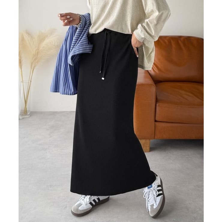 ブラック | 縦ラインでほっそり見え、毎日頼れる美人スカート。”美”シルエットリブスカート | Classical Elf 