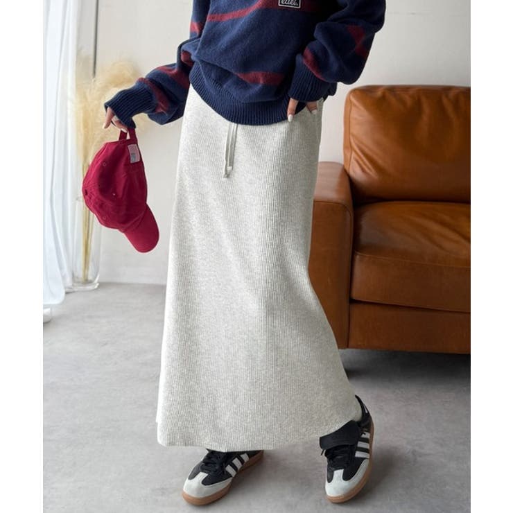 オートミール | 縦ラインでほっそり見え、毎日頼れる美人スカート。”美”シルエットリブスカート | Classical Elf 