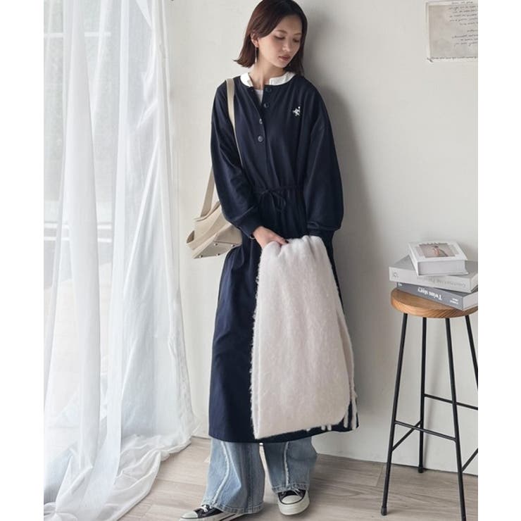 大人リラクシーで抜け感を。胸刺繍配色デザインヘンリーネックロングワンピース | Classical Elf  | 詳細画像19 