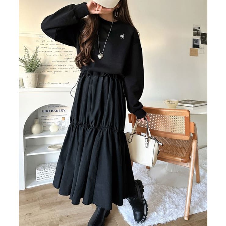 ブラック | 一枚でコーディネートが完成する優秀アイテム◎胸刺繍ドロスト裏起毛ドッキングワンピ… | Classical Elf 