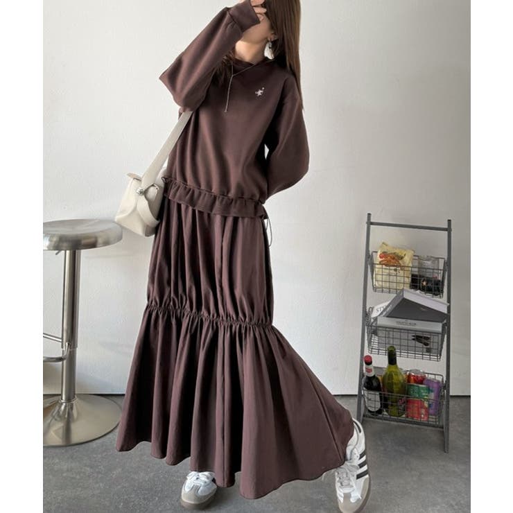 ブラウン | 一枚でコーディネートが完成する優秀アイテム◎胸刺繍ドロスト裏起毛ドッキングワンピ… | Classical Elf 