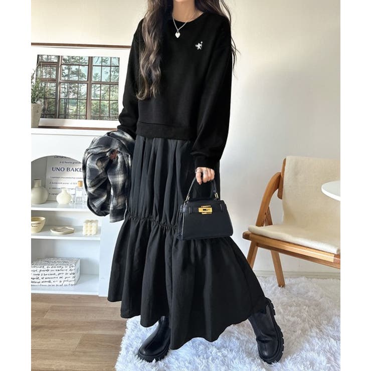 一枚でコーディネートが完成する優秀アイテム◎胸刺繍ドロスト裏起毛ドッキングワンピ… | Classical Elf  | 詳細画像1 