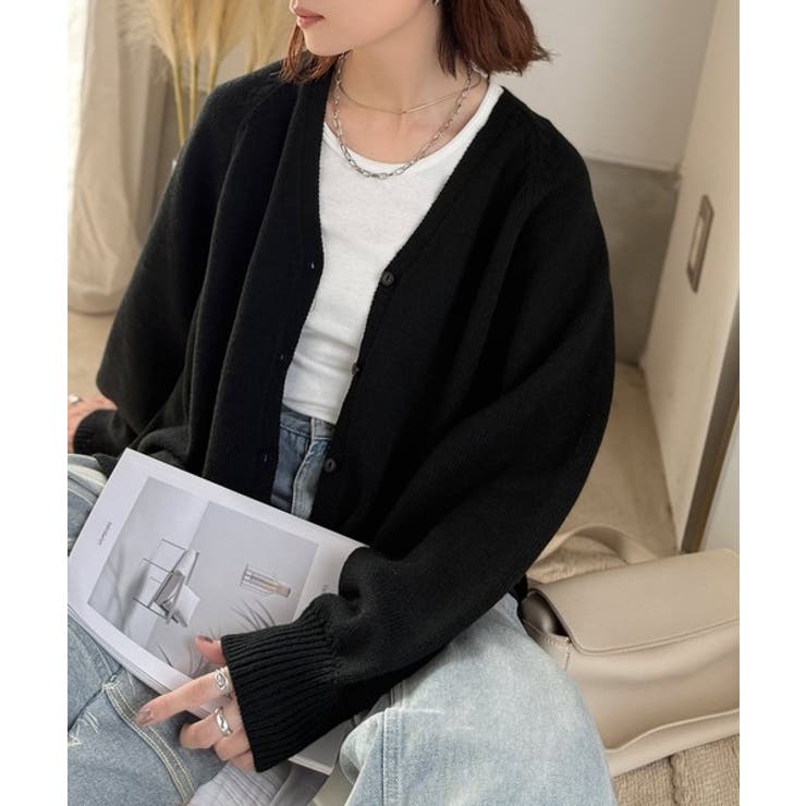 シルエット自在でお洒落も叶う。裾ドロストVネックニットカーディガン（長袖） | Classical Elf  | 詳細画像6 