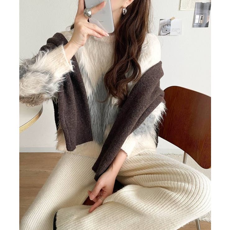 シンプルコーデに差をつける一着。長起毛アーガイル柄ニットプルオーバー | Classical Elf  | 詳細画像9 