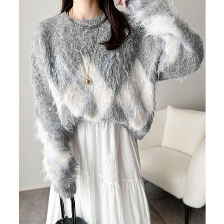 シンプルコーデに差をつける一着。長起毛アーガイル柄ニットプルオーバー | Classical Elf  | 詳細画像16 