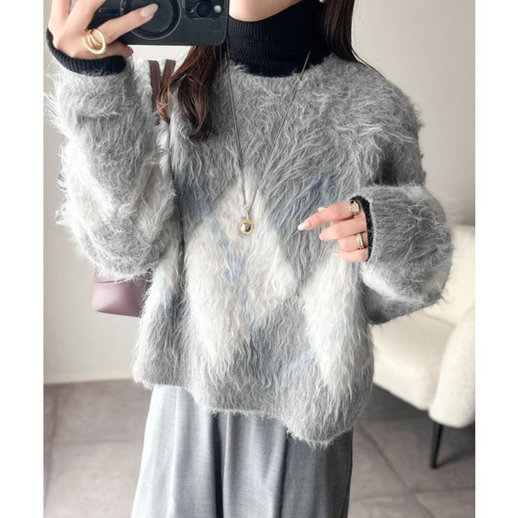 シンプルコーデに差をつける一着。長起毛アーガイル柄ニットプルオーバー | Classical Elf  | 詳細画像18 