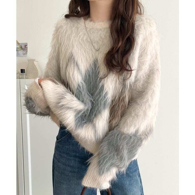 シンプルコーデに差をつける一着。長起毛アーガイル柄ニットプルオーバー | Classical Elf  | 詳細画像4 