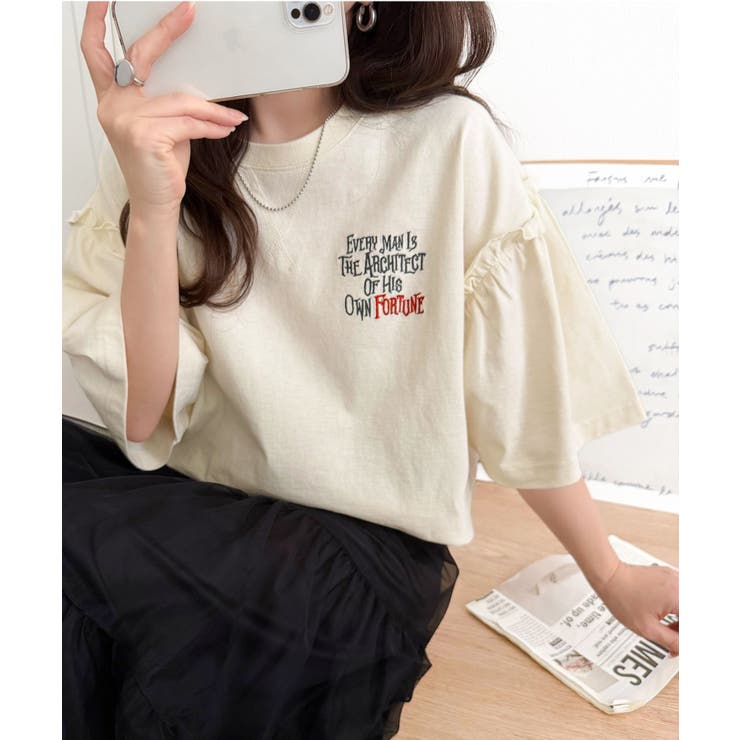 ほどよい甘さと抜け感を。大人かわいい綿100%袖フリル胸刺繍トップス(半袖) | Classical Elf  | 詳細画像15 