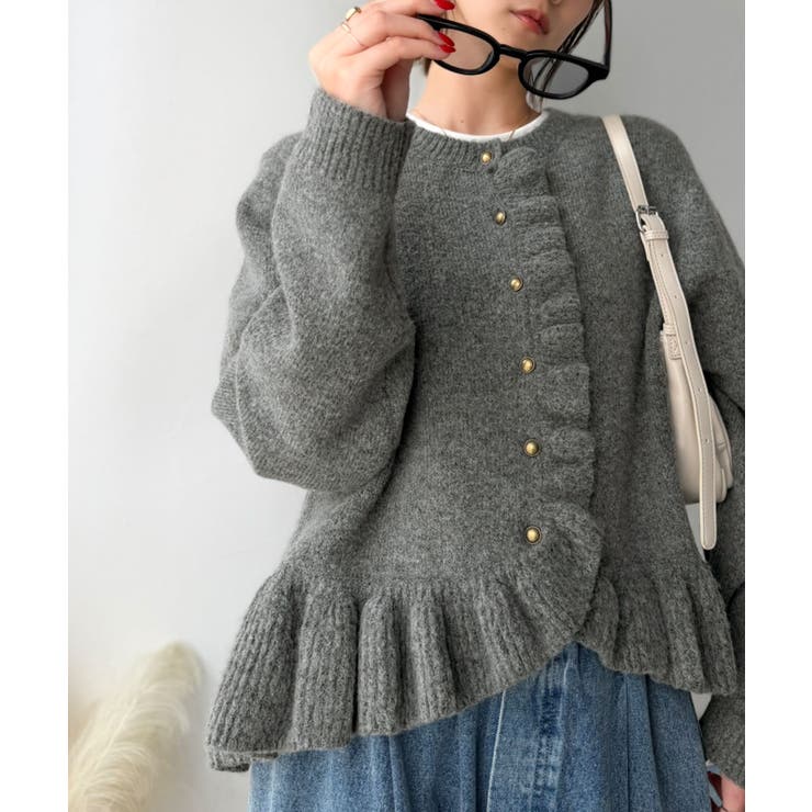 ふわっと甘く、上品に。フリルが彩る、ふわもちフリル金ボタンニットカーディガン（長… | Classical Elf  | 詳細画像20 