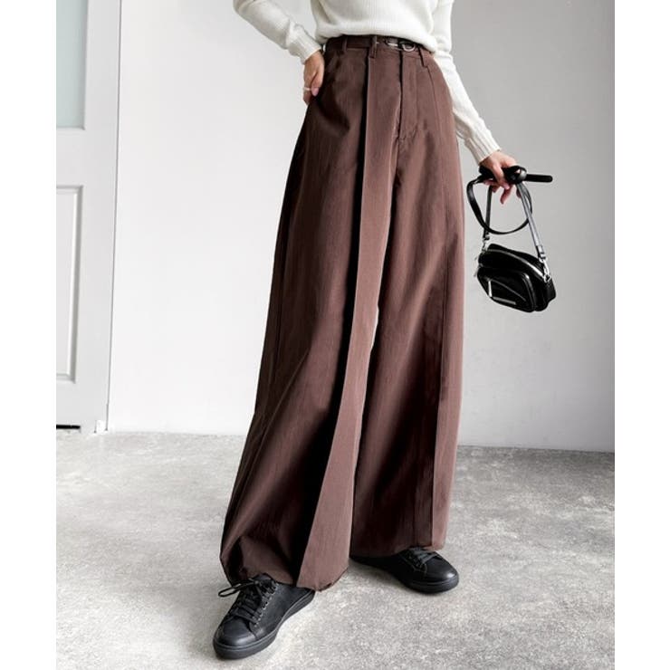 ブラウン | ゆるっとキメる、タックで魅せる。裾ドロスト入り前後タックワイドパンツ | Classical Elf 