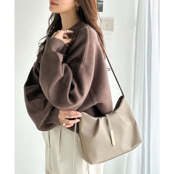 シンプルキレイめで高見えを叶える◎メタルパーツソフトシュリンクレザーバッグ | Classical Elf  | 詳細画像13 