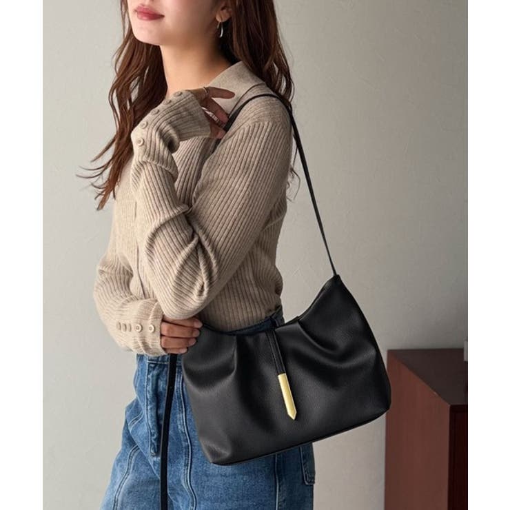 シンプルキレイめで高見えを叶える◎メタルパーツソフトシュリンクレザーバッグ | Classical Elf  | 詳細画像5 