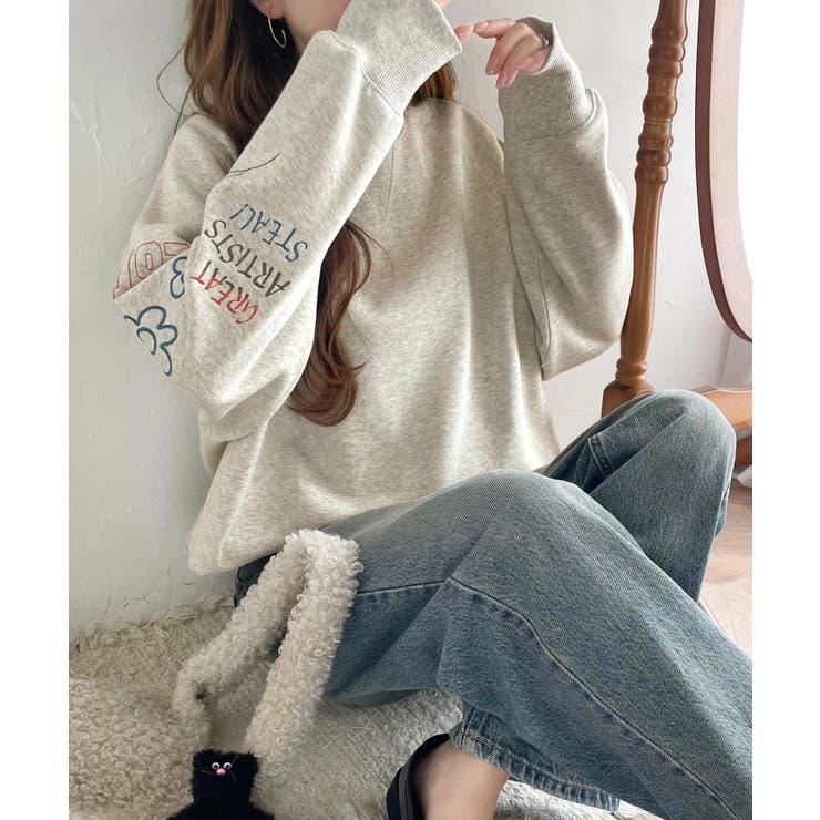 ハンドメイド風刺繍に釘付け。前後2wayランダム袖刺繍裏起毛スウェット | Classical Elf  | 詳細画像14 