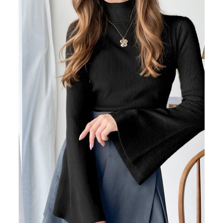 大人かわいいが実現できる。袖フレアハイネックニットプルオーバー（袖配色 無地 ボ… | Classical Elf  | 詳細画像9 