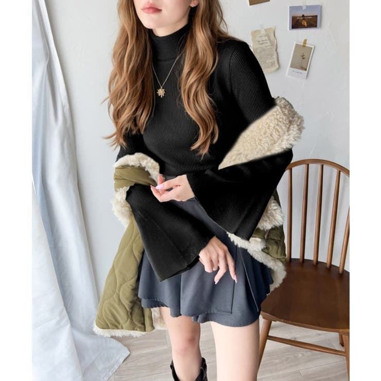 大人かわいいが実現できる。袖フレアハイネックニットプルオーバー（袖配色 無地 ボ… | Classical Elf  | 詳細画像10 