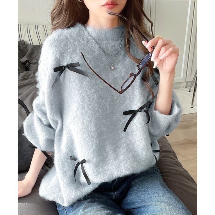 大人カジュアルに甘さをプラス。リボン付きシャギーニット[品番