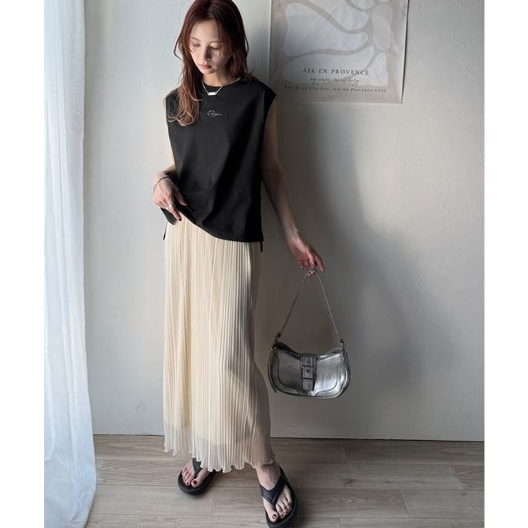 接触冷感♪大人カジュアルを格上げ！胸元ワンポイント刺繍ノースリーブトップ | Classical Elf  | 詳細画像21 