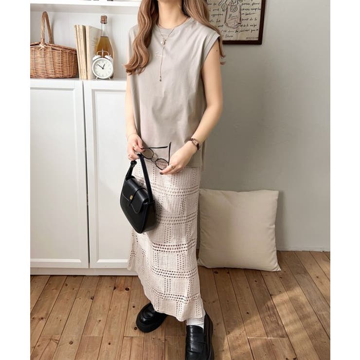 接触冷感♪大人カジュアルを格上げ！胸元ワンポイント刺繍ノースリーブトップ | Classical Elf  | 詳細画像33 